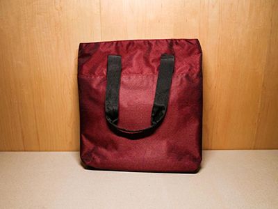 手提包——红亮箱包制